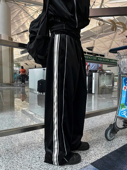 RT No. 12679 BLACK STRIPED ZIP-UP SWEATER & SPORT PANTS
