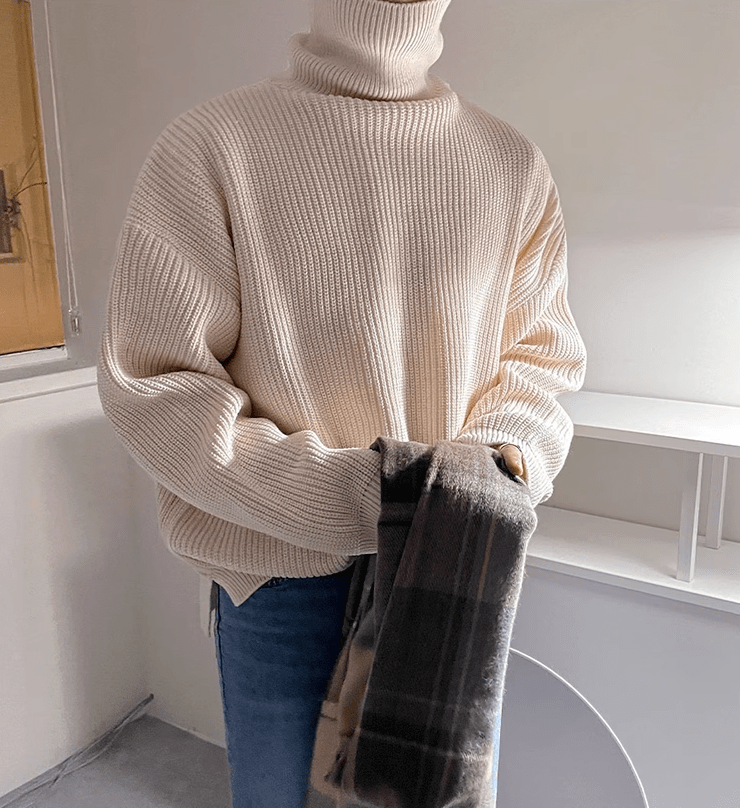 RT No. 10411 KNITTED TURTLENECK SWEATER