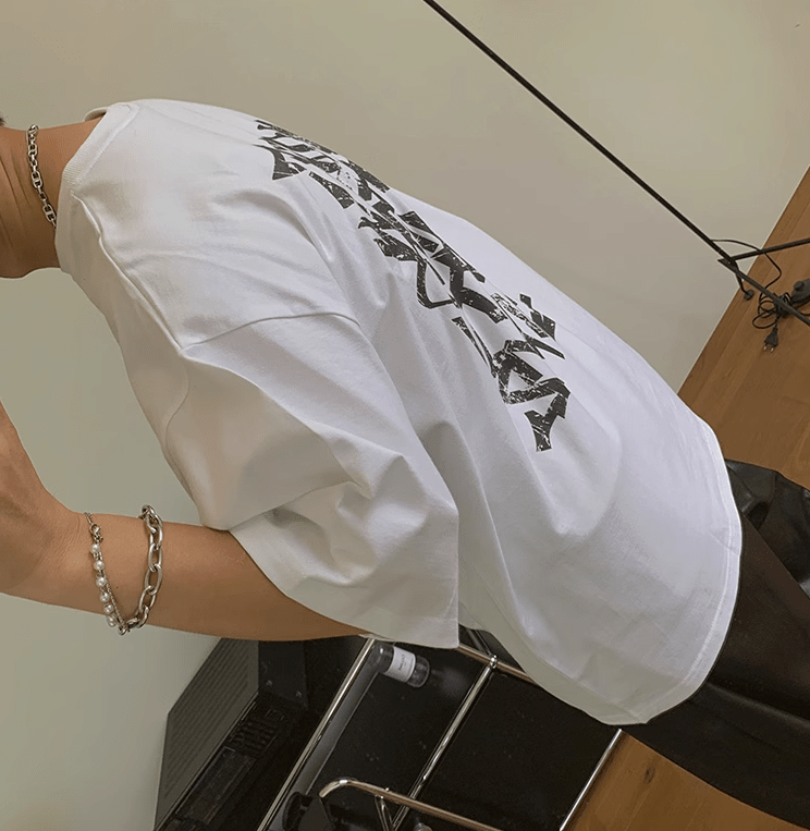 RT No. 11632 WHITE GRAFFITI HALF SLEEVE SHIRT