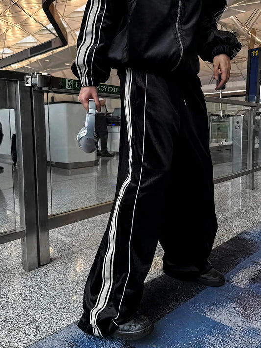 RT No. 12678 BLACK STRIPED ZIP-UP SWEATER & SPORT PANTS