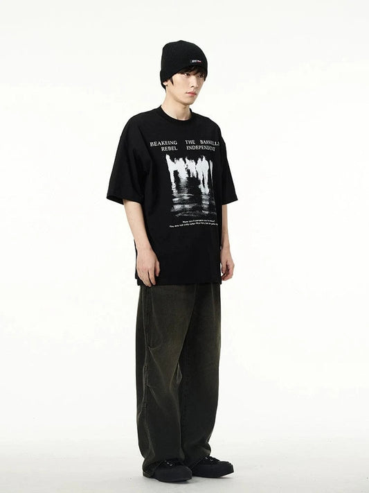 RT No. 18158 REFLECTION SHADOW GRAPHIC TEE