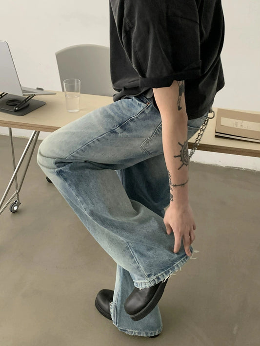 RT No. 18882 WHISKER WASHED DENIM STRAIGHT JEANS