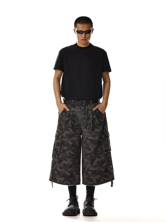 RT No. 18237 CAMO LONG SHORTS