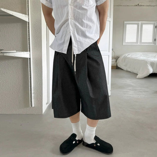 RT No. 18708 PLEATED DARK GRAY SHORTS