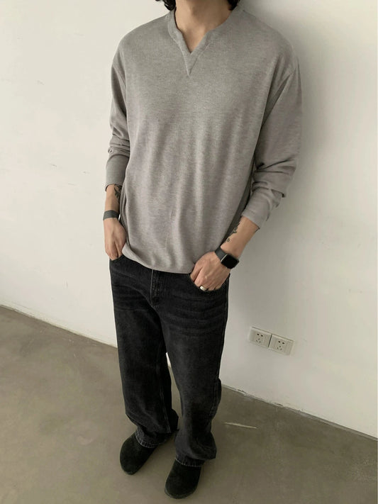 RT No. 29161 315G V-NECK KNIT SWEATER