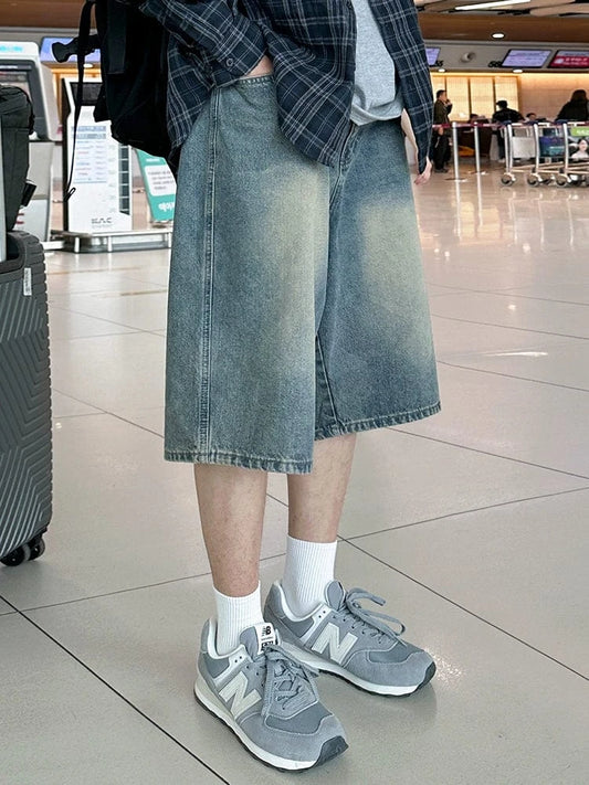 RT No. 18613 WASHED BLUE DENIM SHORTS