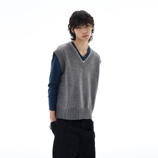 RT No. 25031 KNIT V-NECK SWEATER VEST