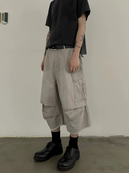 RT No. 19715 PLEATED LONG CARGO SHORTS