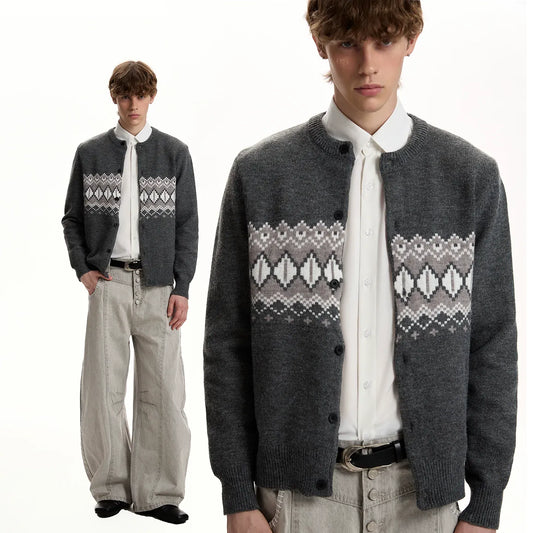 RT No. 43007 KNITWEAR DIAMOND ZIPPER SWEATER