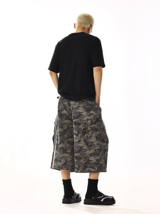 RT No. 13004 GREENLAND CAMO SHORTS