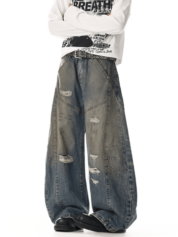 RT No. 32026 DISTRESSED MUD SCIMITAR JEANS