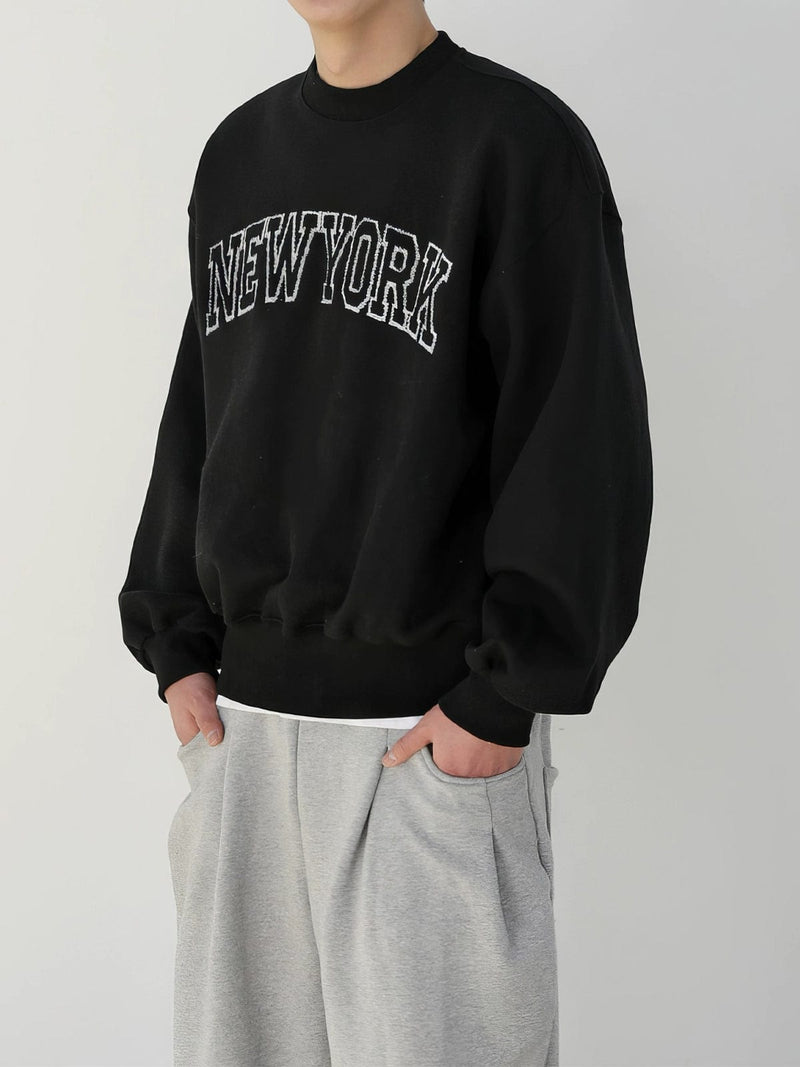 RT No. 11850 BLACK NEW YORK SWEATER