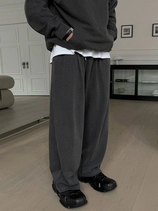 RT No. 25004 GRAY PULLOVER HOODIE & PLEATED SWEATPANTS