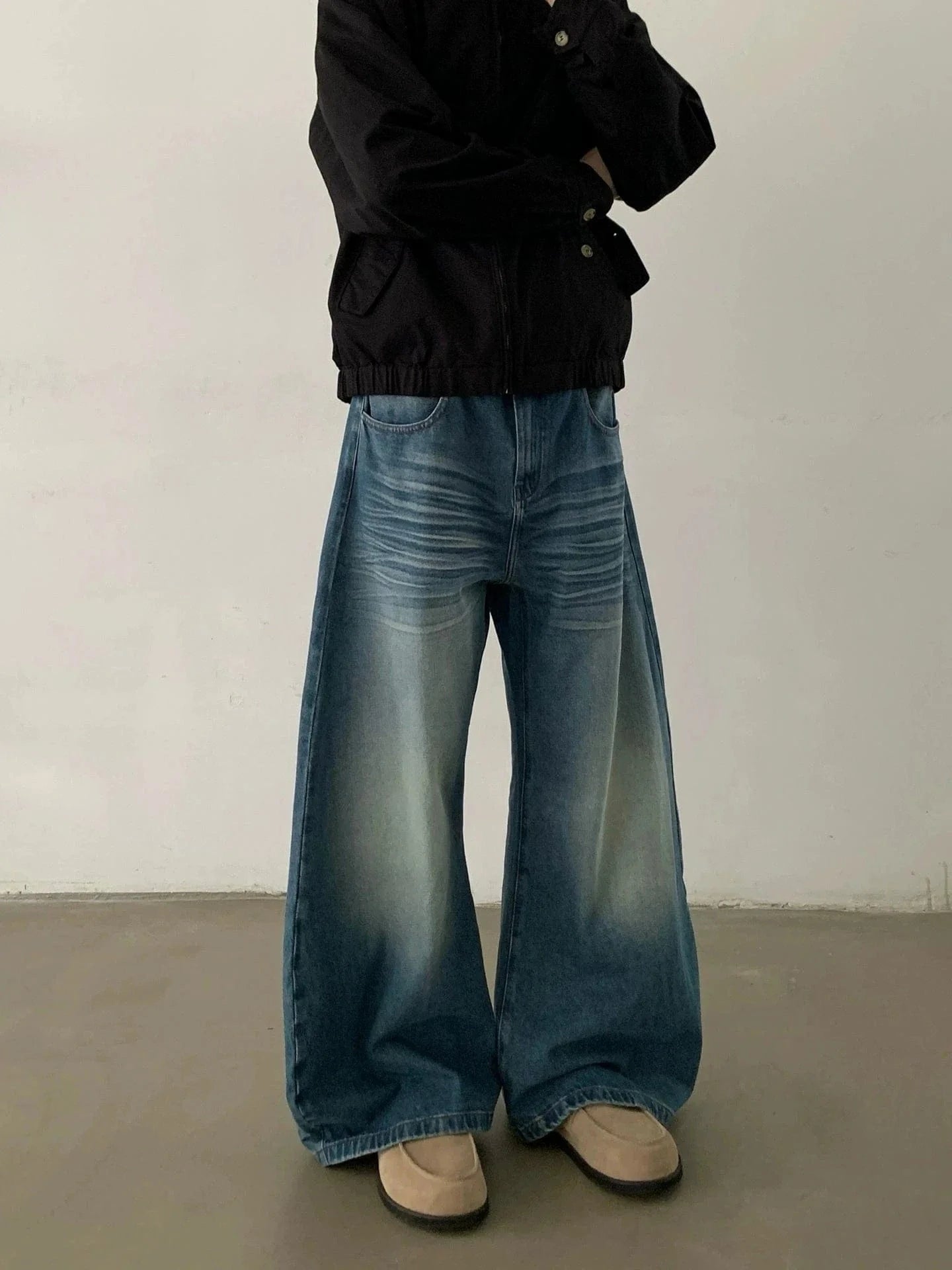 DENIM JEANS