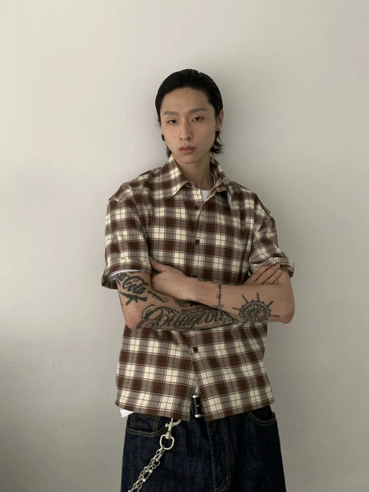 RT No. 19732 BROWN PLAID BUTTON-UP SHORT SLEEVE