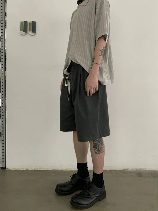 RT No. 19722 PLEATED SILHOUETTE CASUAL SHORTS