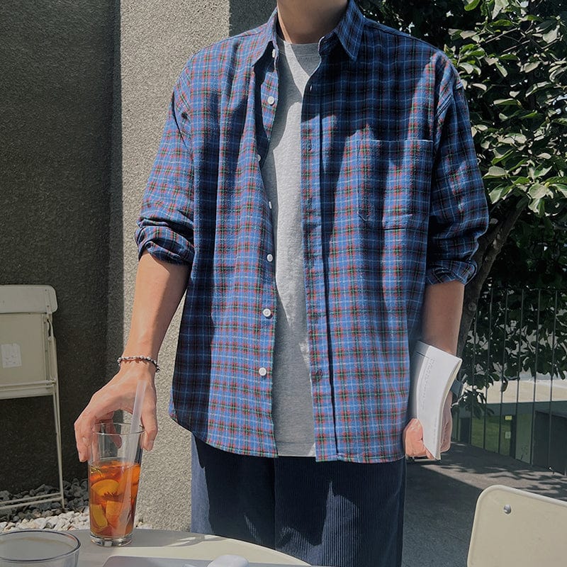 RT No. 6670 BLUE PLAID BUTTON-UP SHIRT