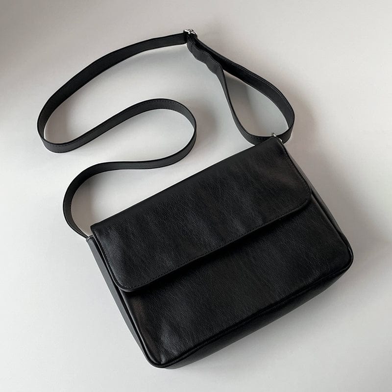 SMALL SQUARE SHOULDER BAG